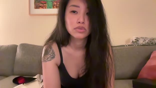 ollyhibs suckshow Webcam SHOW @ Chaturbate 06-12-2024