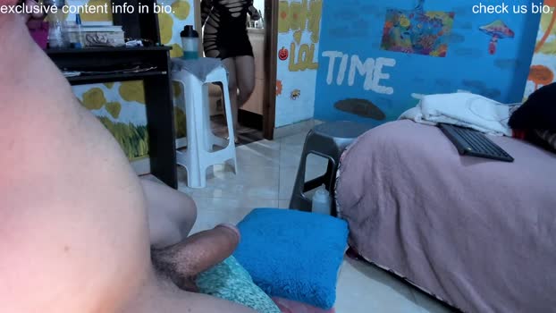 pipeshowtime toys Webcam SHOW @ Chaturbate 06-12-2024