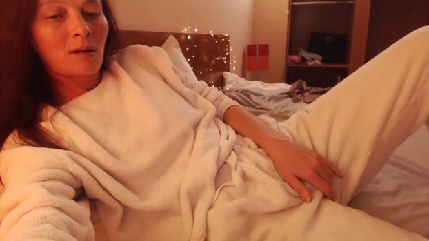 andrasweetie Show Webcam SHOW @ Chaturbate 08-12-2024
