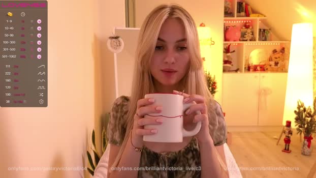 brilliantvictoria squirt Webcam SHOW @ Chaturbate 09-12-2024