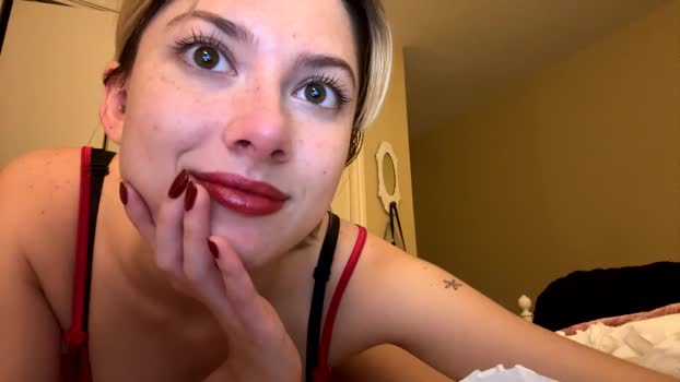 kittycherries big Webcam SHOW @ Chaturbate 08-12-2024