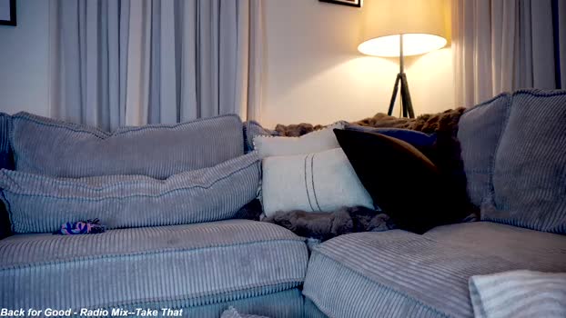 x_lily_x kissing Webcam SHOW @ Chaturbate 08-12-2024
