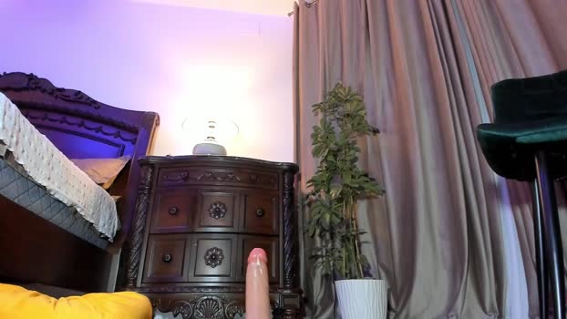 hotfallingdevil suck Webcam SHOW @ Chaturbate 10-12-2024
