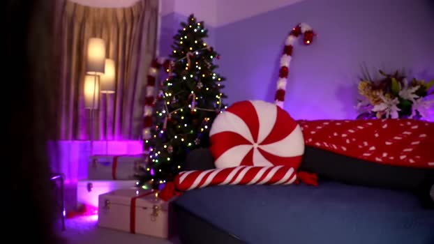 littlee33 beautiful Webcam SHOW @ Chaturbate 14-12-2024