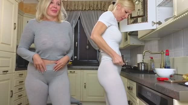 tunderose playtime Webcam SHOW @ Chaturbate 15-12-2024