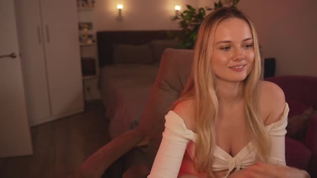your_kat big Webcam SHOW @ Chaturbate 17-12-2024