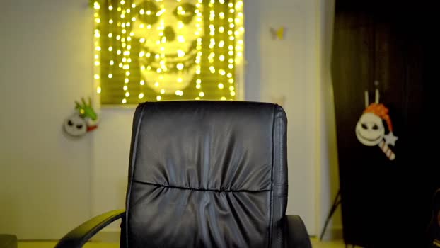 kellytesh suckshow Webcam SHOW @ Chaturbate 18-12-2024