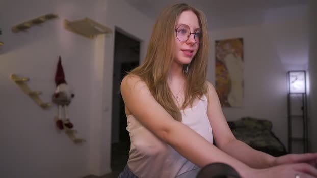 hotchillylovers sucktits Webcam SHOW @ Chaturbate 23-12-2024