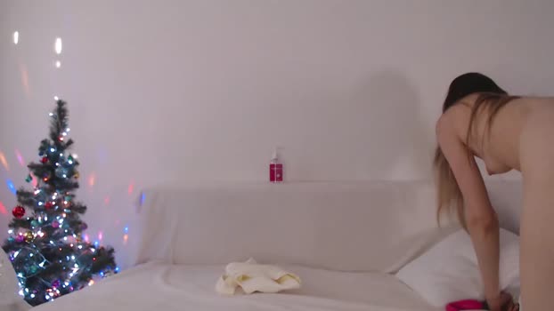 nikki_maks fuckher Webcam SHOW @ Chaturbate 28-12-2024