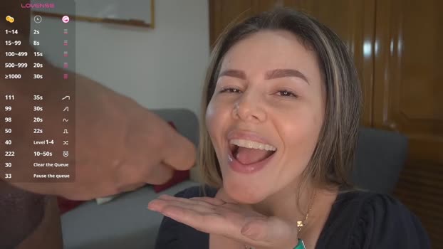 tinacb kissing Webcam SHOW @ Chaturbate 27-12-2024