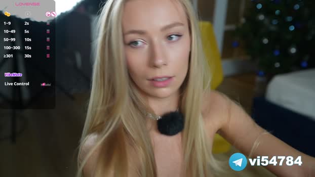 vika54784 show Webcam SHOW @ Chaturbate 01-01-2025