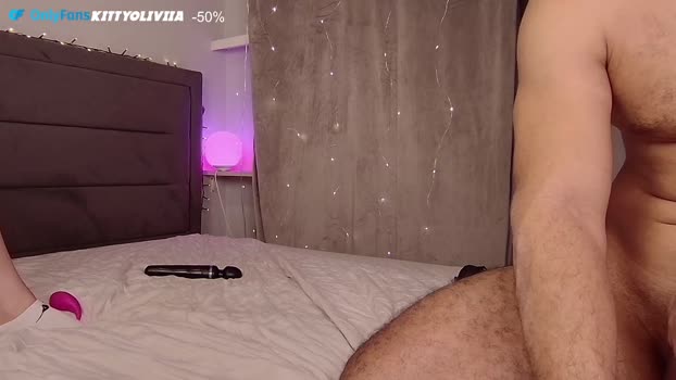 leo_kitty bj-dildo Webcam SHOW @ Chaturbate 04-01-2025