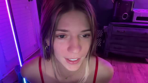 oliviahansleyy suckcock Webcam SHOW @ Chaturbate 05-01-2025