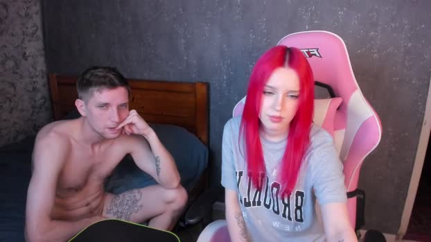 sledadora toys Webcam SHOW @ Chaturbate 04-01-2025