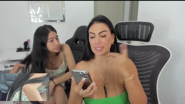 emillybrowm spank Webcam SHOW @ Chaturbate 07-01-2025