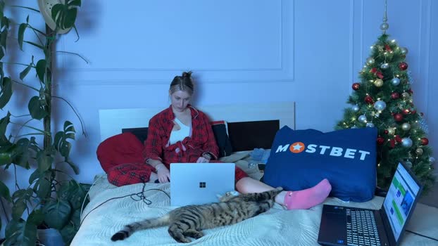 vorvik Topless Webcam SHOW @ Chaturbate 06-01-2025