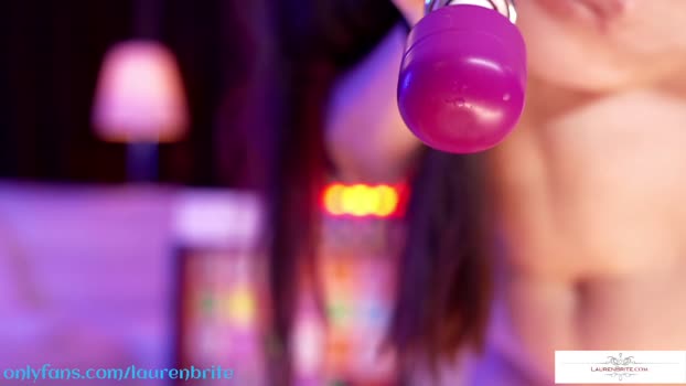 laurenbrite kiss Webcam SHOW @ Chaturbate 07-01-2025