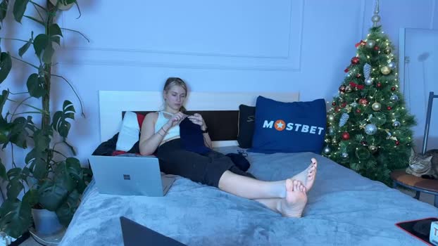 vorvik sexygirl Webcam SHOW @ Chaturbate 08-01-2025