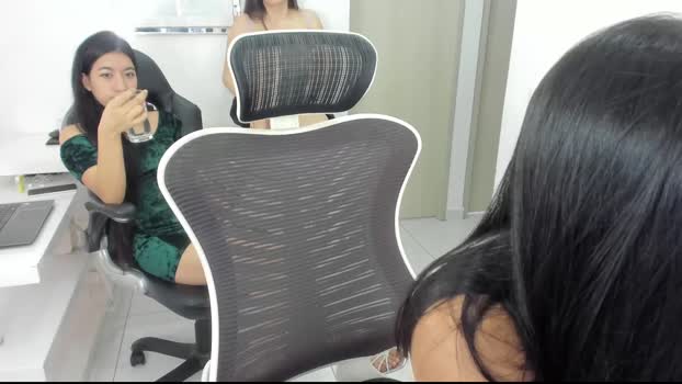 emillybrowm sexygirl Webcam SHOW @ Chaturbate 10-01-2025