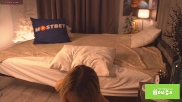 telladreamer_ kiss Webcam SHOW @ Chaturbate 10-01-2025