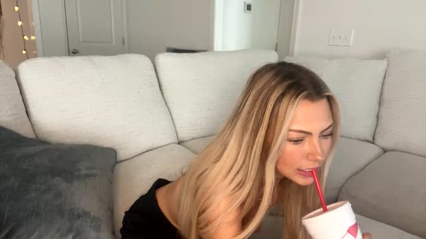 badbrittxo lovense Webcam SHOW @ Chaturbate 14-01-2025