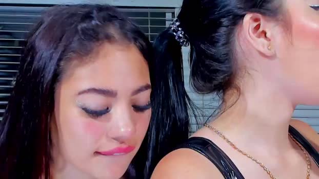 cuteanddesesperate squirt Webcam SHOW @ Chaturbate 17-01-2025