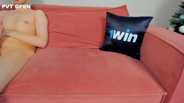 hlopushkahouse Naked Webcam SHOW @ Chaturbate 17-01-2025