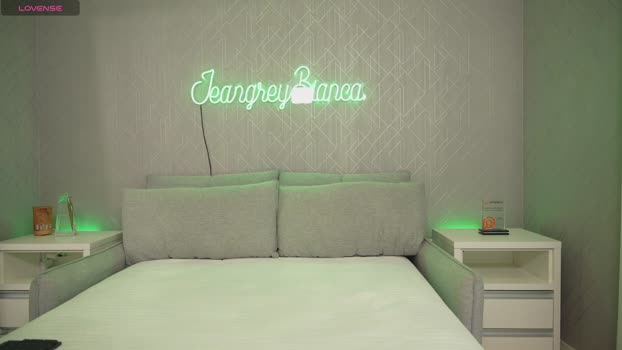 jeangreybianca fingering Webcam SHOW @ Chaturbate 17-01-2025
