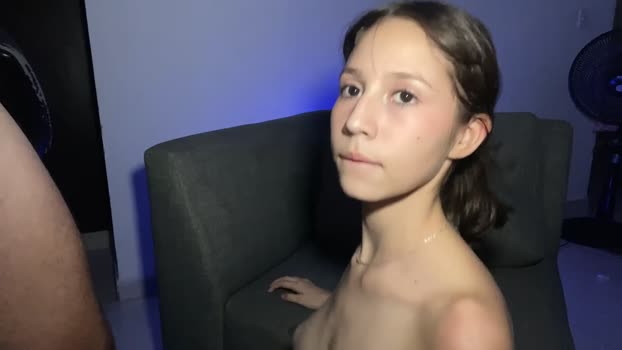 littlemegancouple show Webcam SHOW @ Chaturbate 20-01-2025