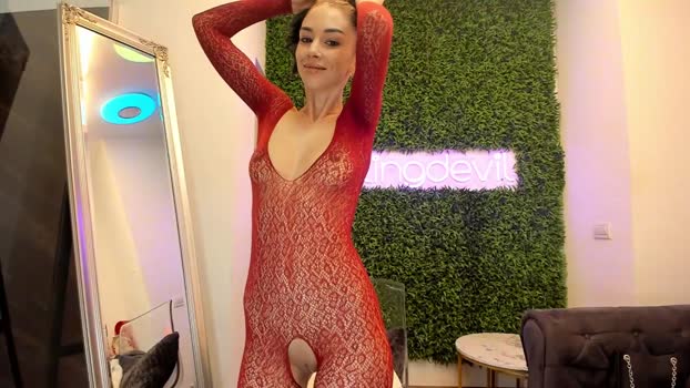 hotfallingdevil big Webcam SHOW @ Chaturbate 21-01-2025