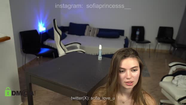 kinga_da_vinci Cam Webcam SHOW @ Chaturbate 22-01-2025