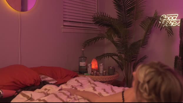 sunfeather fuckme Webcam SHOW @ Chaturbate 22-01-2025