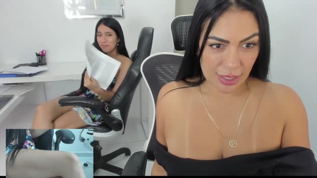 emillybrowm spanking Webcam SHOW @ Chaturbate 28-01-2025