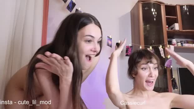 kiraturner yummy Webcam SHOW @ Chaturbate 01-02-2025