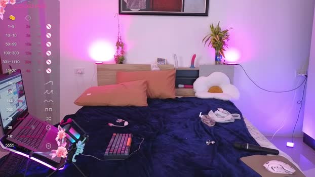 i_see_aysi big Webcam SHOW @ Chaturbate 05-02-2025