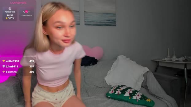 wladilia boobs Webcam SHOW @ Chaturbate 10-02-2025
