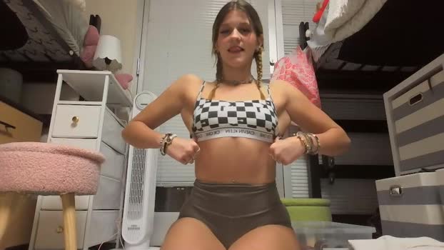 itsalexlove lick Webcam SHOW @ Chaturbate 17-02-2025