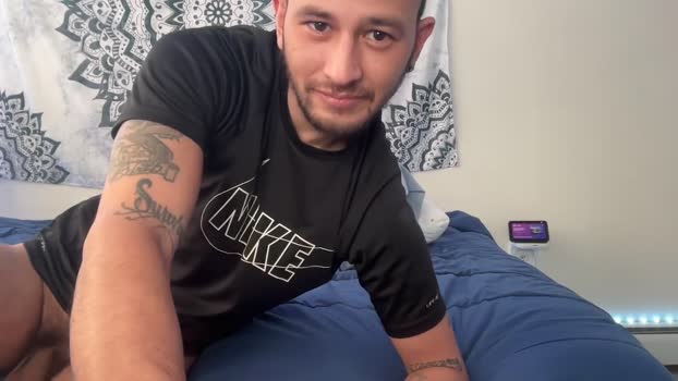 yurdreams_22 kissing Webcam SHOW @ Chaturbate 17-02-2025