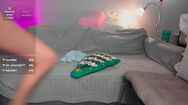 wladilia natural Webcam SHOW @ Chaturbate 21-02-2025