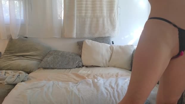 malenahot525 oral Webcam SHOW @ Chaturbate 28-02-2025