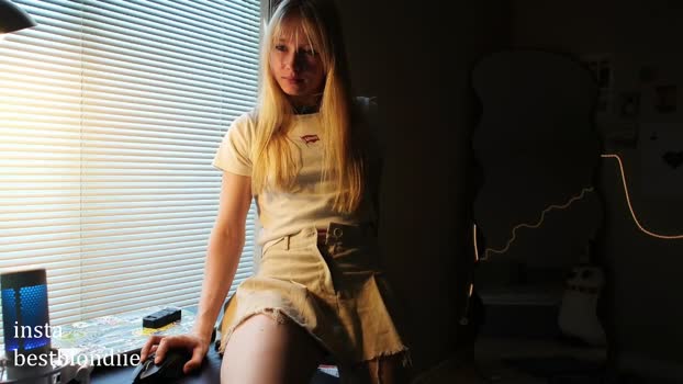 bestblondiiecb blowjob Webcam SHOW @ Chaturbate 28-02-2025
