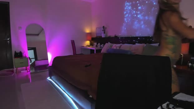 holy_khloe love Webcam SHOW @ Chaturbate 28-02-2025