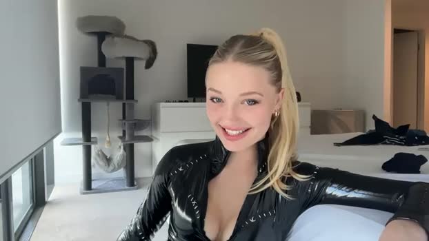 giselleflexible fuckpussy Webcam SHOW @ Chaturbate 01-03-2025