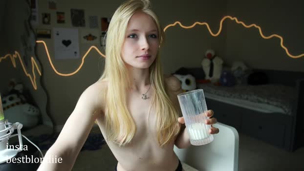 bestblondiiecb fuckme Webcam SHOW @ Chaturbate 02-03-2025