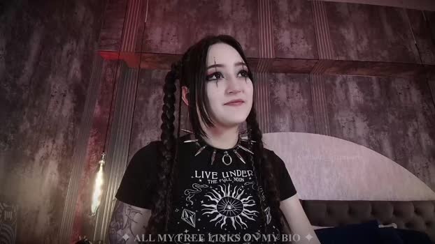 charlotte_germanotta_ yummy Webcam SHOW @ Chaturbate 03-03-2025