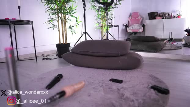 vanessasimon wet Webcam SHOW @ Chaturbate 11-03-2025