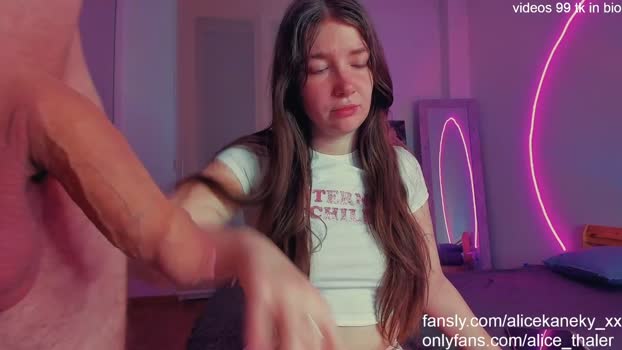 alicekaneky_xx Topless Webcam SHOW @ Chaturbate 25-03-2025