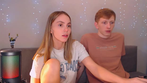 julsweet lick Webcam SHOW @ Chaturbate 26-03-2025