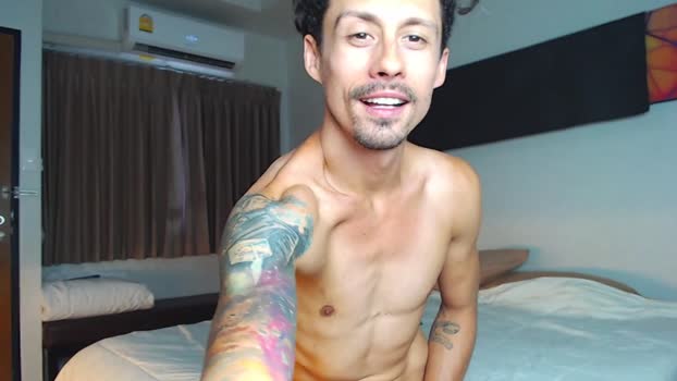 shineblue2728 kiss Webcam SHOW @ Chaturbate 30-03-2025