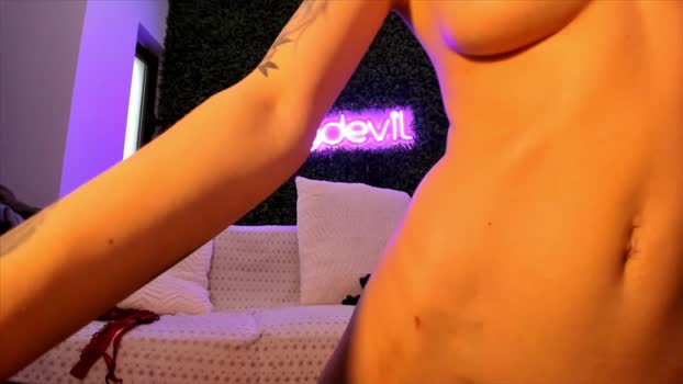hotfallingdevil bigboobs Webcam SHOW @ Chaturbate 02-04-2025